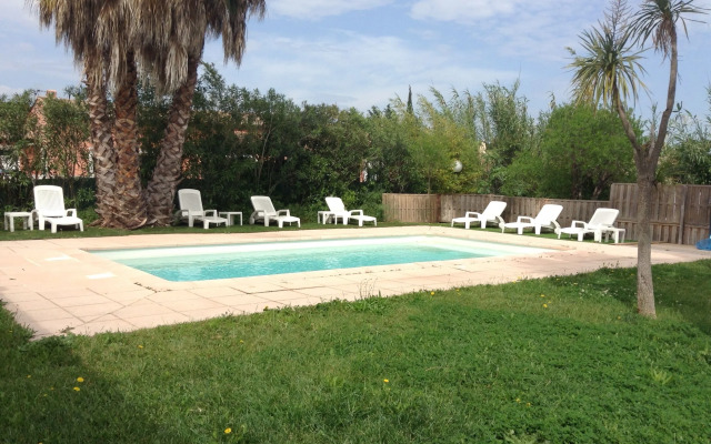 Le Mas Du Bijou Bleu