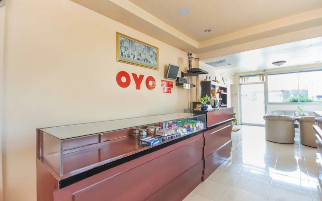 OYO 889 Baan Sakdidet