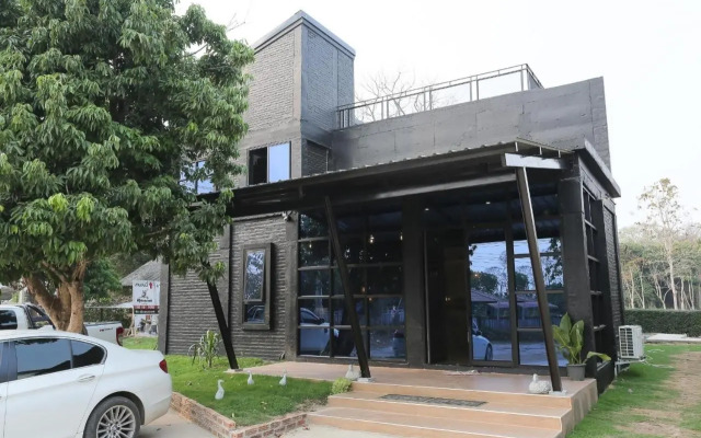 Manonnee Hotel