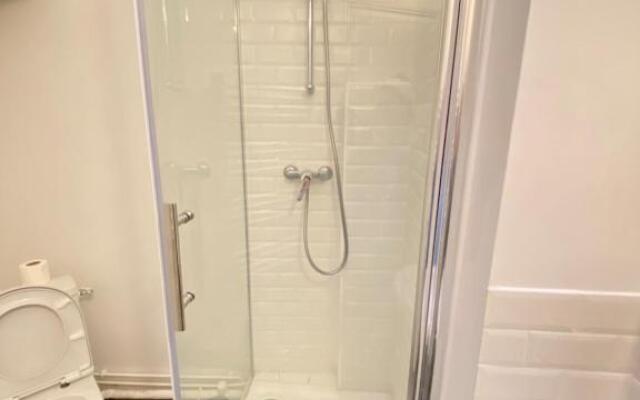 ENGHIEN-LES-BAINS : studio au coeur du centre ville