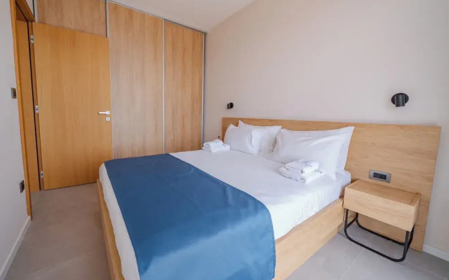 Royal Blue Resort & Residence