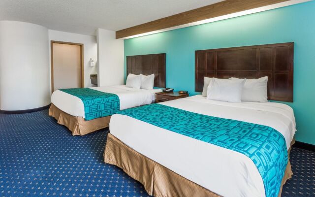 Howard Johnson Hotel & Suites by Wyndham Vancouver