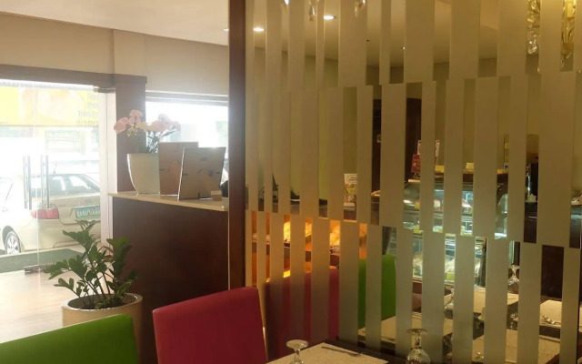 El Cielito Hotel