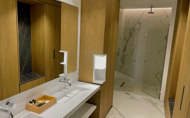 Maritim Marina Bay Luxury Resort