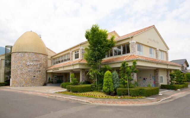 Hotel Nadeshiko