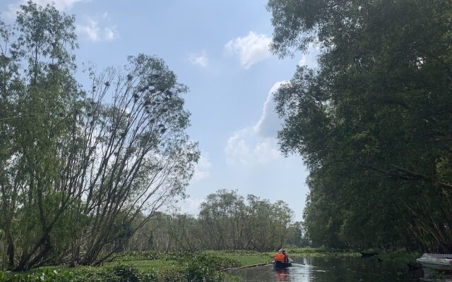 Winter Spring Homestay Center