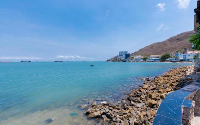 Beachfront Palm Villa 25 Biệt Thự Trên Bãi Biển