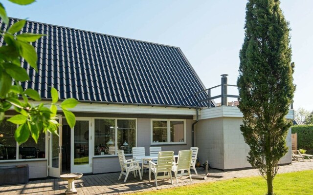 Luring Holiday Home in Jutland Near the Sea