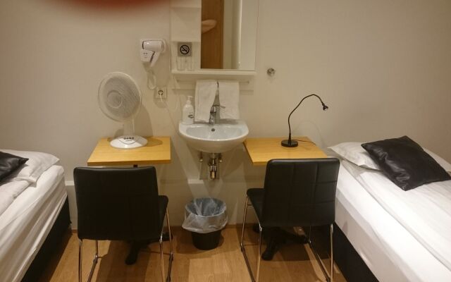 4th floor hotel