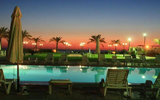 Aquarium Hotel & Resort