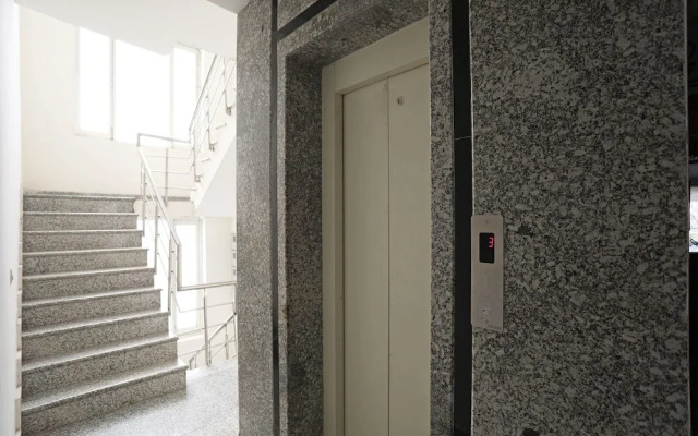 Kumars Hotel by OYO Rooms
