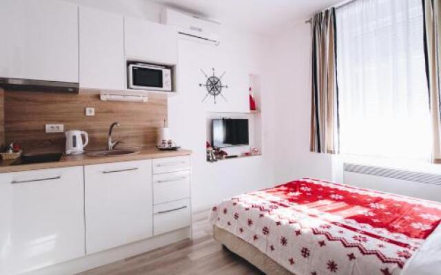 Apartments Borna