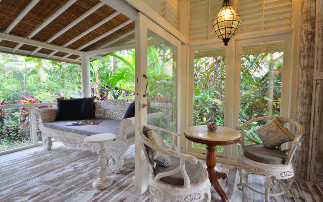 Jendela di Bali Villa