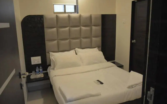 Hotel Adnoc Inn