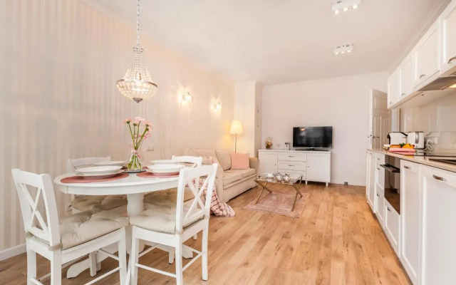 Apartamenty Black&White - Silver House