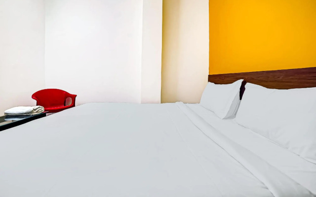 SPOT ON 83320 Hotel Convivial Stay