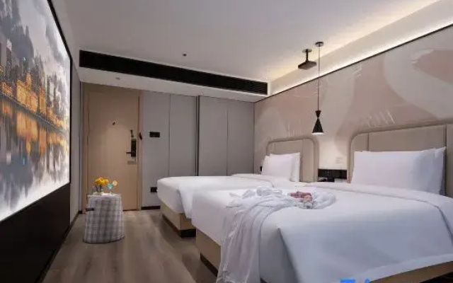 MAISON FUNMEE Hotel (Orange Isle Yuelu Mountain , Changsha)