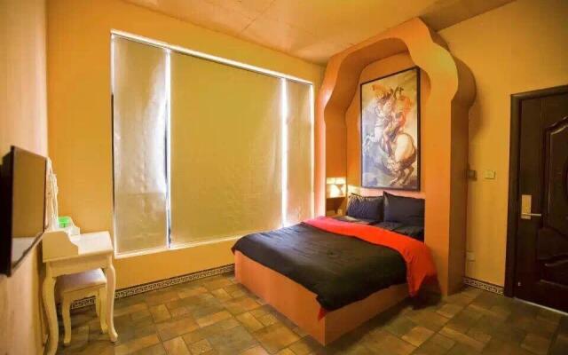 Ru Yi Ping An Hostel