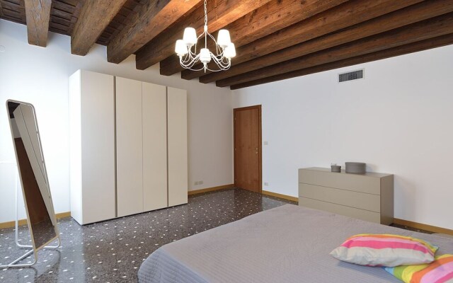 Venier 2