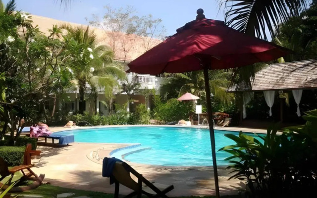 Rachawadee Resort & Hotel