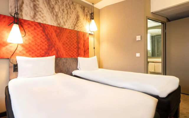 ibis Geneve Centre Lac