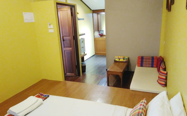 Thanicha Resort Amphawa