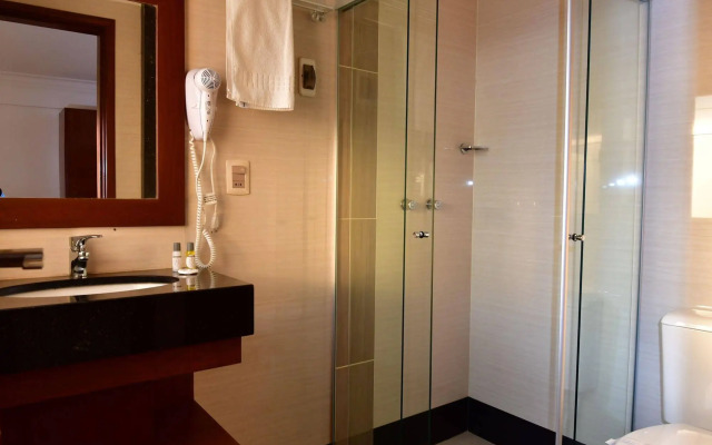 Prince Hotel