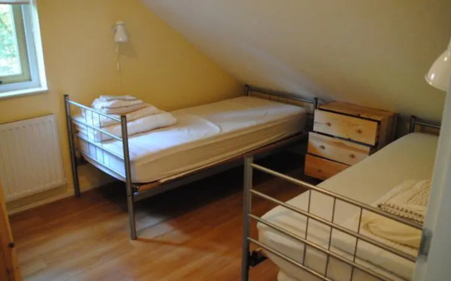 Forest Bungalow Karekiet