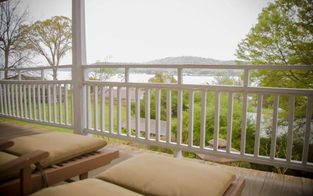 Lake Guntersville Bed and Breakfast