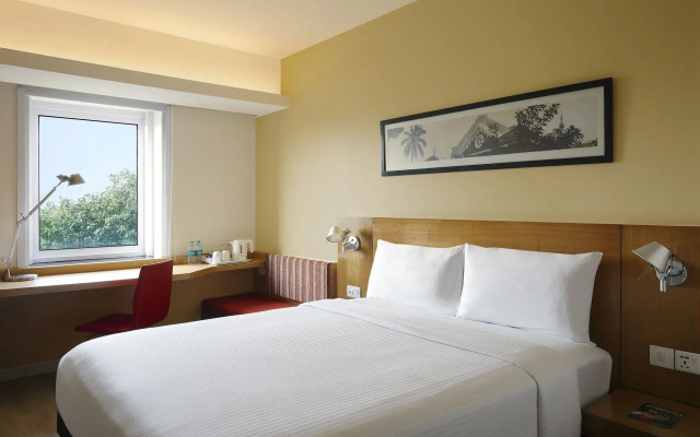 ibis Pune Viman Nagar Hotel