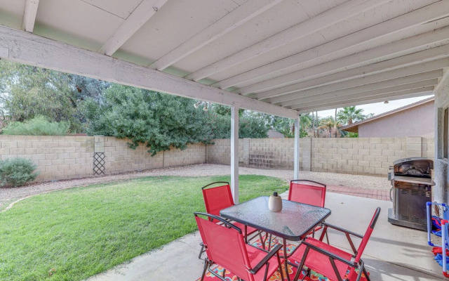 12 Mi to Old Town: Home w/ Patio & Yard Space