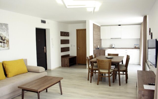 Stela Deluxe Apartments