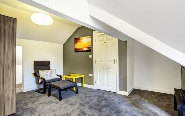 Townhouse Plus @ 166 Edleston Road Crewe