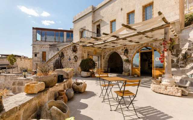 Lava Cappadocia Cave Hotel