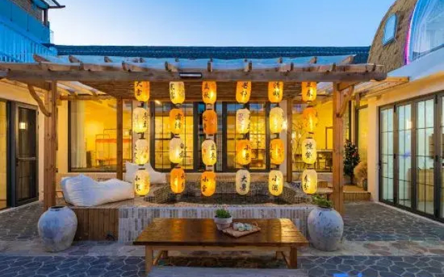 Manta Bali Resort