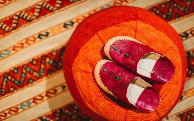 Sanmao Desert Luxury Camp