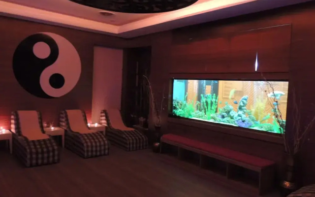 Azura Park Residence
