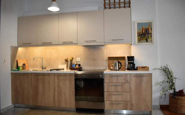 Athens Downtown Boho Apartment 1 min from metro