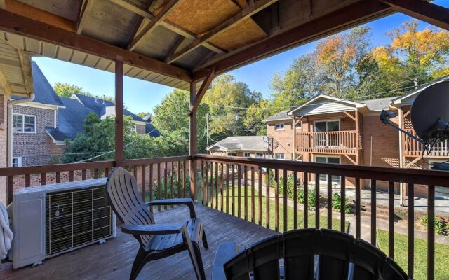 Charming Charlotte Condo - Fully Renovated!