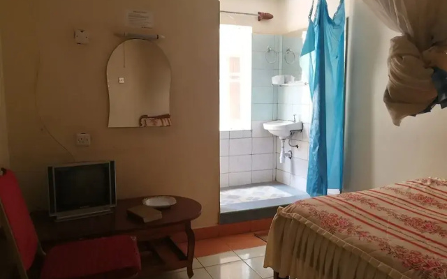 Reyna Hotel Machakos