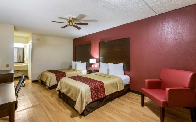 Red Roof Inn & Suites Statesboro - University