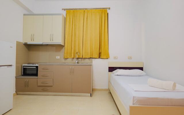 Hotel Argjiro