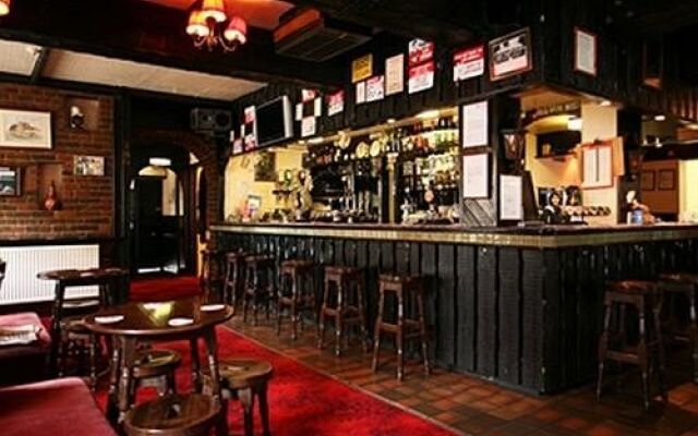 Lamb Inn Ringwood Limited