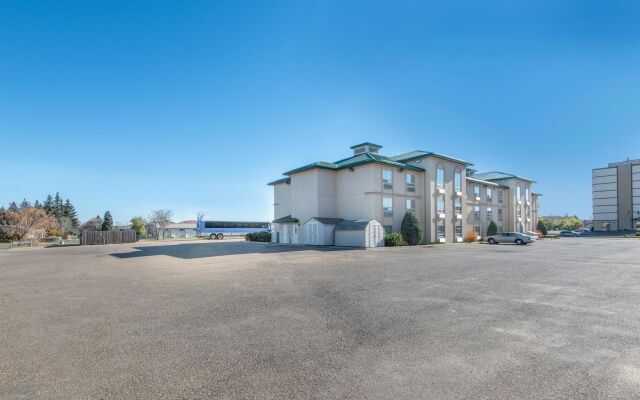 Ramada by Wyndham Lloydminster