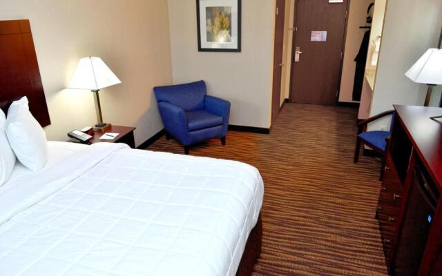 Cobblestone Inn & Suites - Monticello