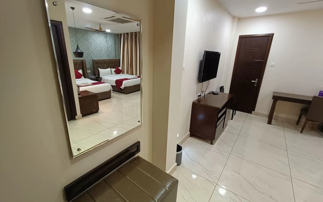 Hotel Akshay Grand