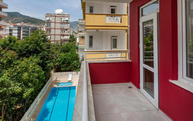 Twin Apart Hotel