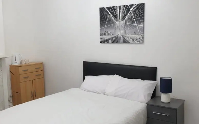 Comfortable House in Mitcham, Greater London