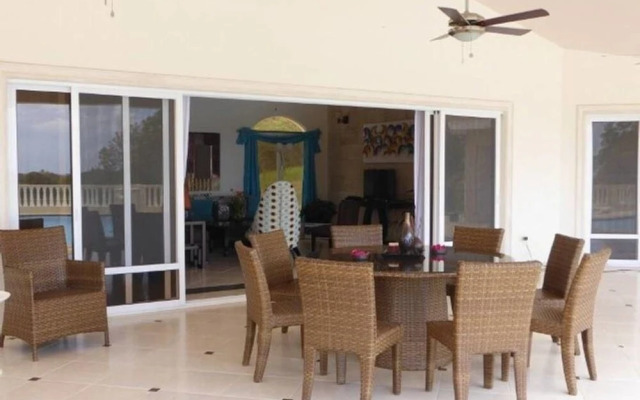 Newly Build Ocean View Villa