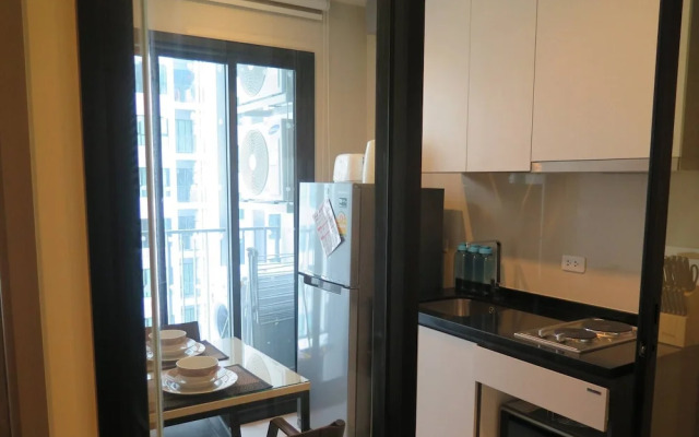 The Base Central Pattaya - 1 bdr Condo With Pool